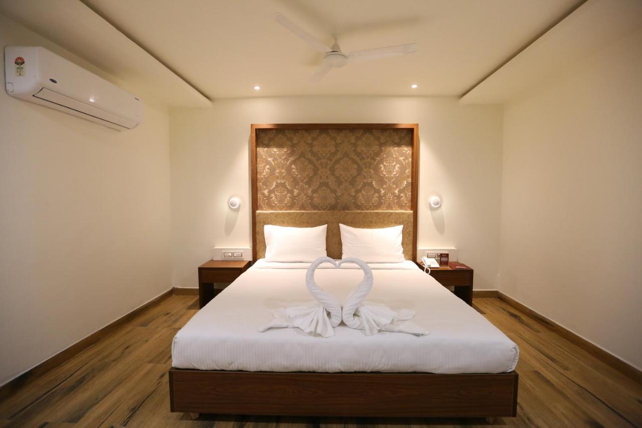 Hotel Shubham Palace Hyderabad Exterior photo